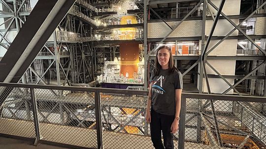 RHS grad part of moon mission