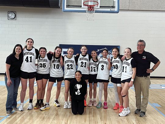 Congratulations to the Roosevelt Middle School 7th grade girls basketball team